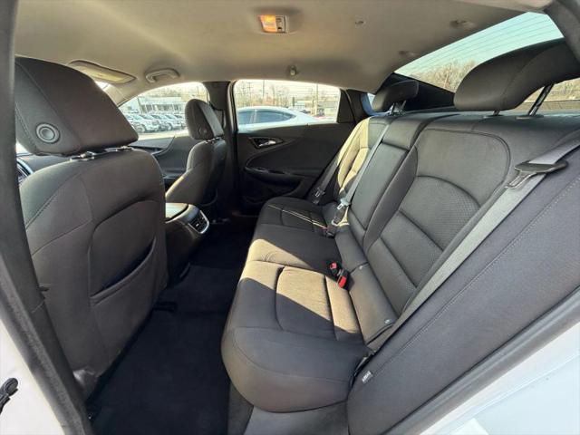 2021 Chevrolet Malibu FWD LT