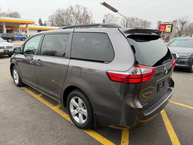 2017 Toyota Sienna LE 8 Passenger