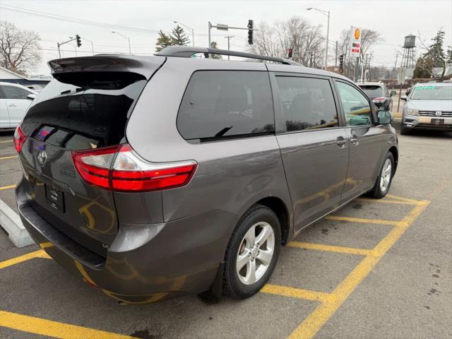 2017 Toyota Sienna LE 8 Passenger