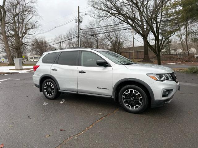 2019 Nissan Pathfinder SL