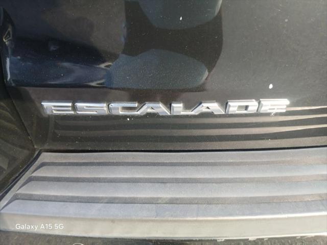 2016 Cadillac Escalade Platinum