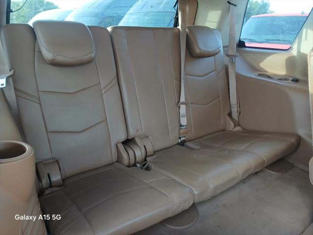 2016 Cadillac Escalade Platinum