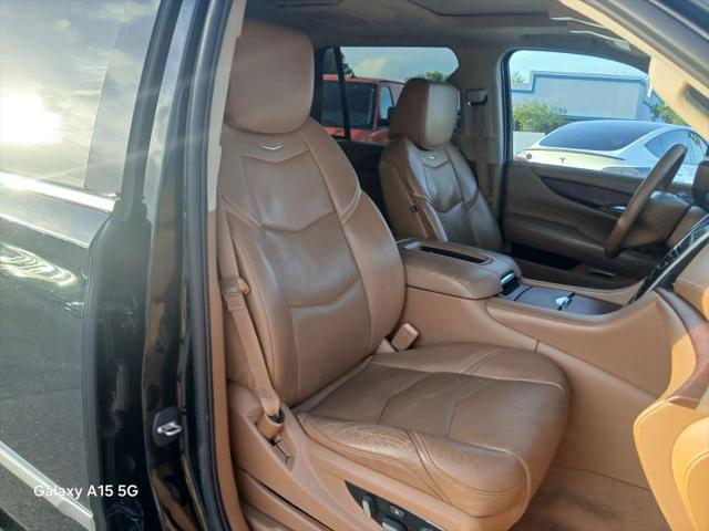 2016 Cadillac Escalade Platinum