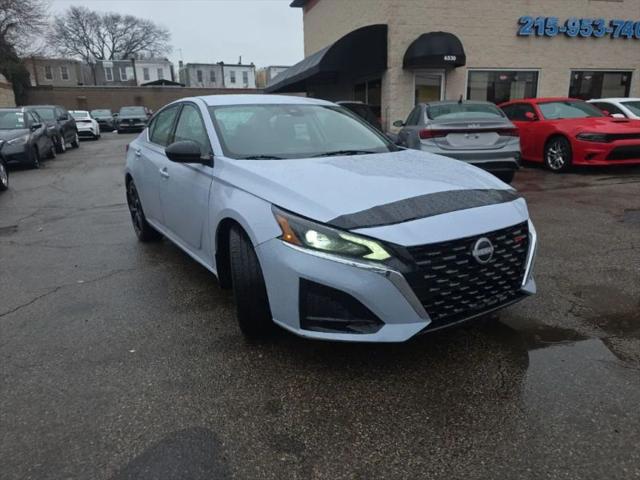 2023 Nissan Altima SR FWD