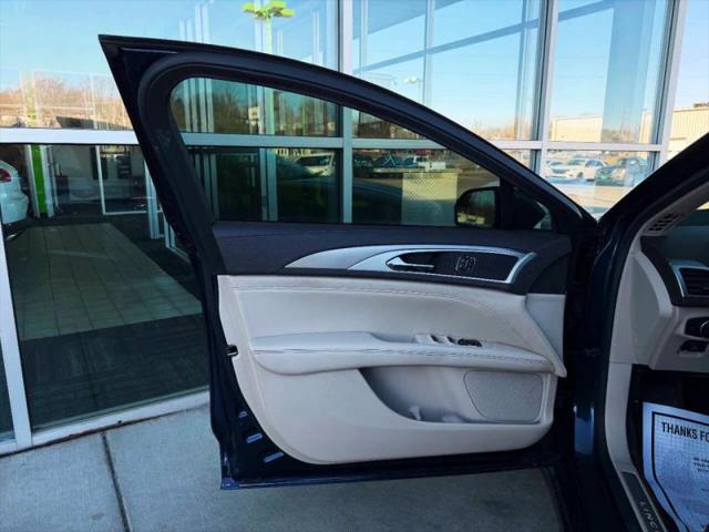 2017 Lincoln MKZ Premiere