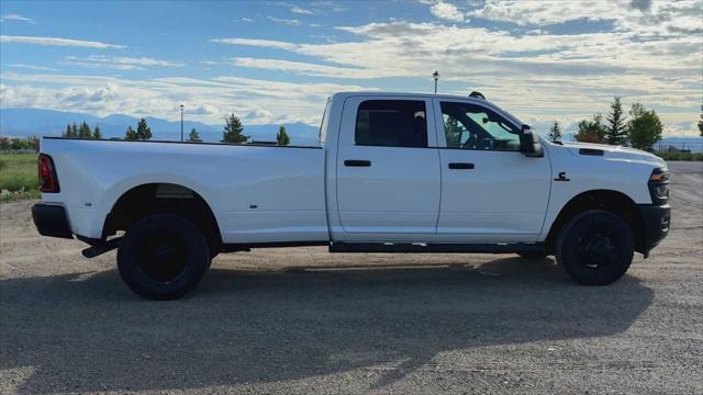 2026 Ram 3500 Tradesman Crew Cab 4x4 8' Box