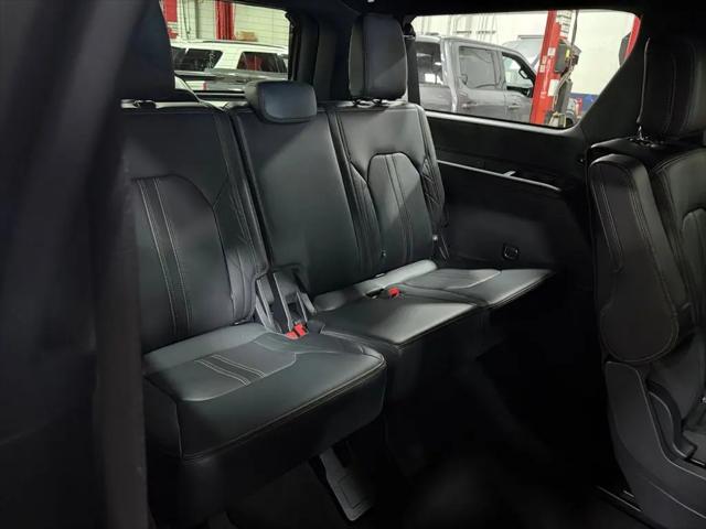 2024 Ford Expedition Platinum MAX