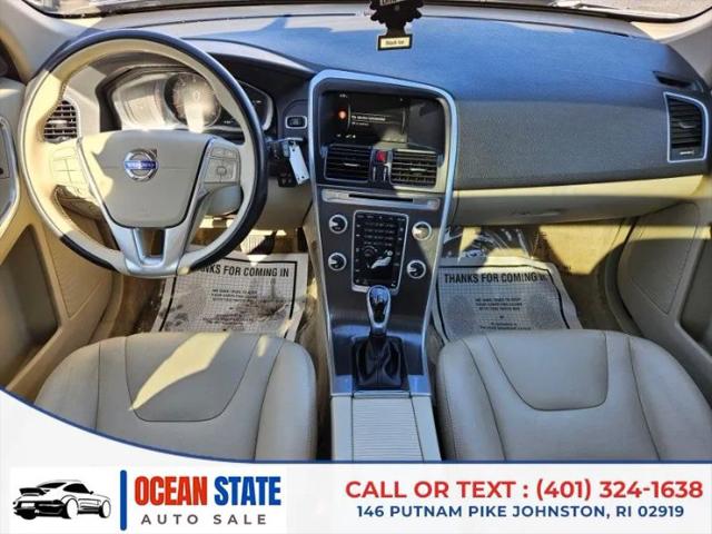 2016 Volvo XC60 T5 Premier