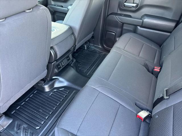 2026 GMC Sierra 1500 Crew Cab, Short Bed, Pro, 4WD