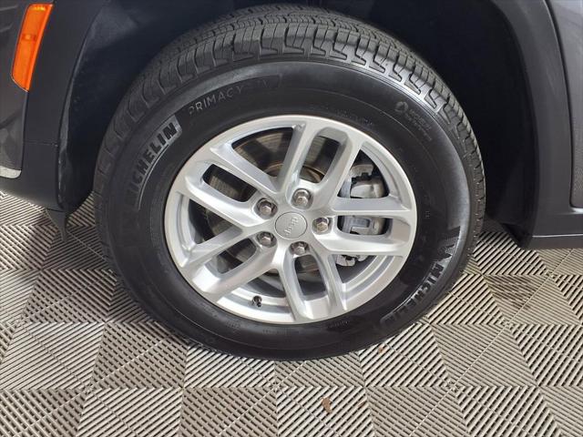 2025 Jeep Grand Cherokee L Laredo X 4x4