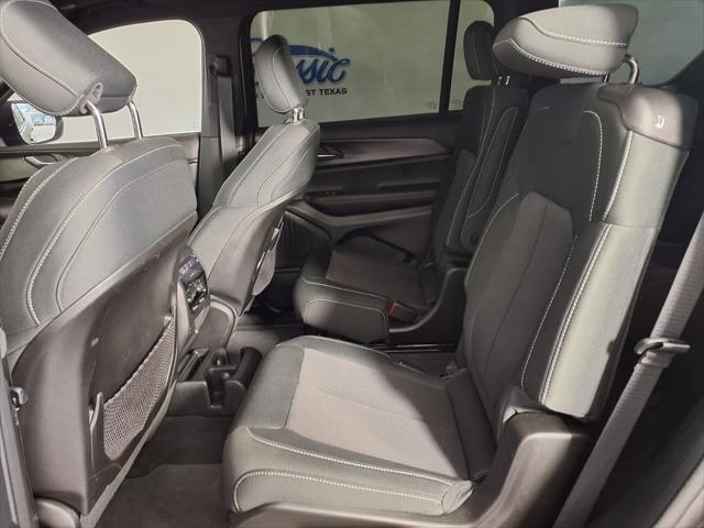 2025 Jeep Grand Cherokee L Laredo X 4x4
