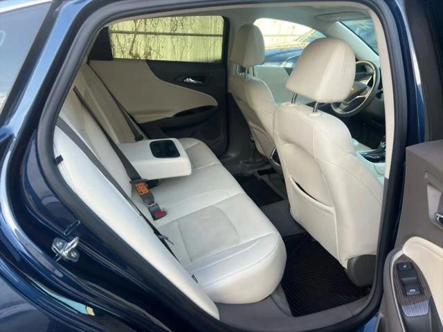 2022 Chevrolet Malibu FWD Premier