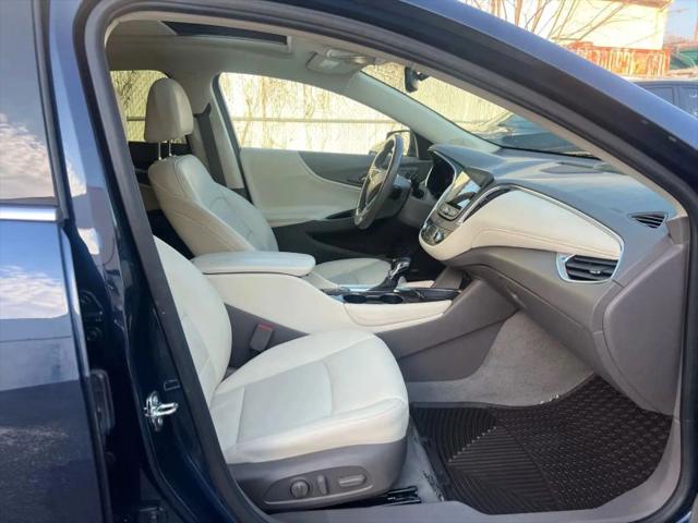 2022 Chevrolet Malibu FWD Premier