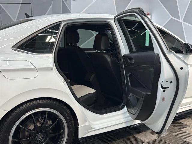 2019 Volkswagen Jetta 1.4T R-Line