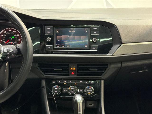 2019 Volkswagen Jetta 1.4T R-Line