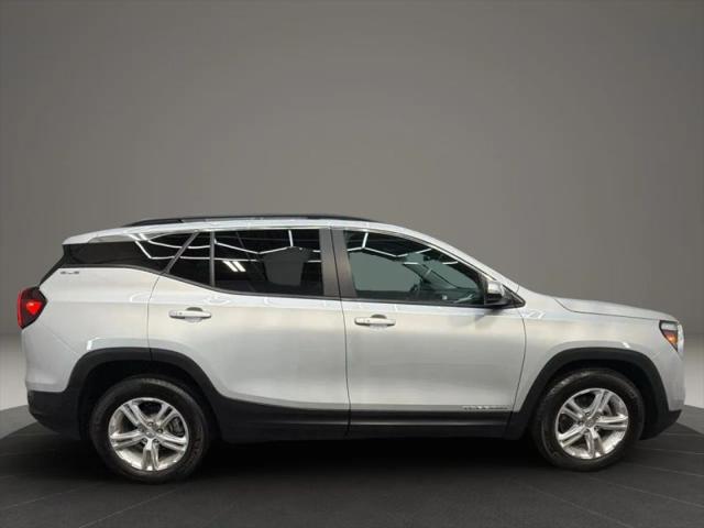 2022 GMC Terrain FWD SLE