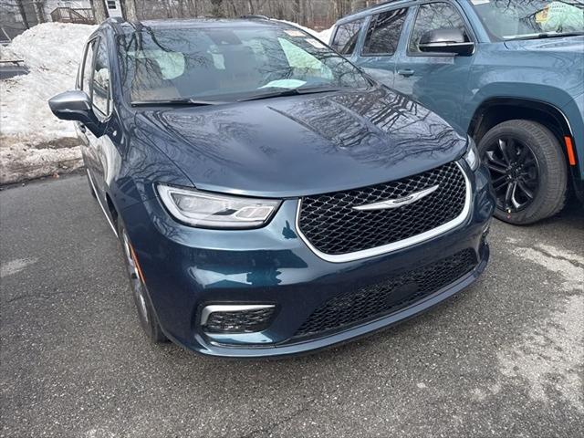 2023 Chrysler Pacifica Hybrid Pinnacle 2023 Chrysler Pacifica Hybrid Pinnacle