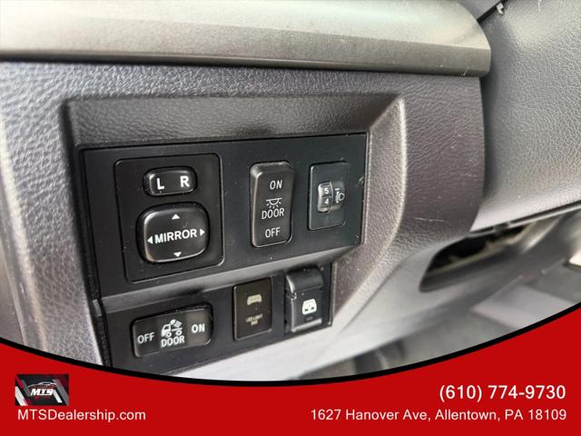2014 Toyota Tundra SR5 4.6L V8