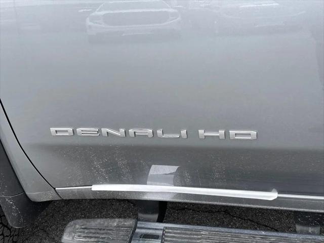 2026 GMC Sierra 3500HD Crew Cab, Long Bed, Denali Dual Rear Wheel, 4WD