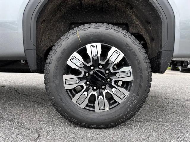 2026 GMC Sierra 3500HD Crew Cab, Long Bed, Denali Dual Rear Wheel, 4WD