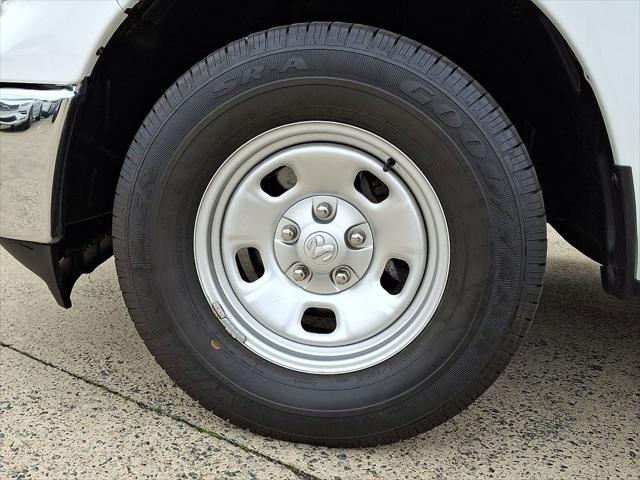 2022 Ram 1500 Classic Tradesman Regular Cab 4x2 8' Box