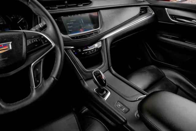 2017 Cadillac XT5 Premium Luxury