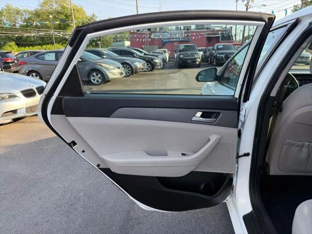 2017 Hyundai Sonata SE