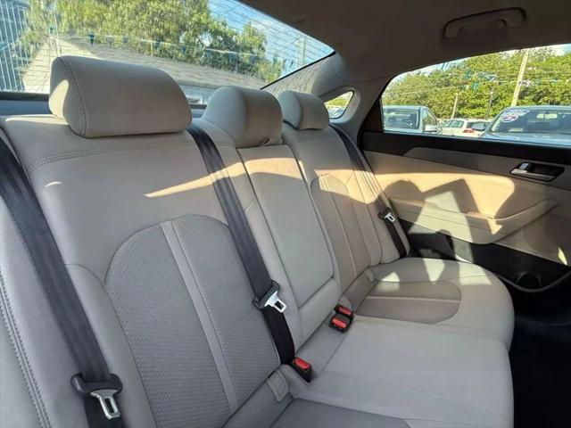2017 Hyundai Sonata SE