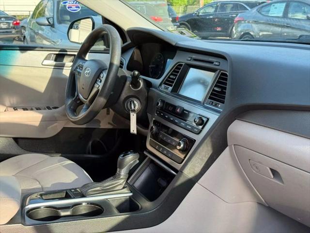 2017 Hyundai Sonata SE