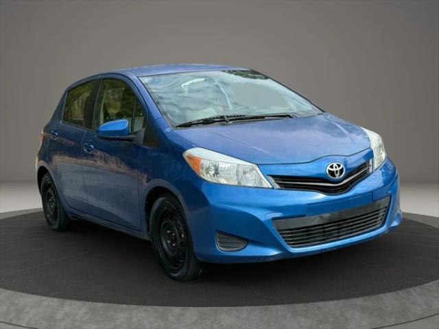 2013 Toyota Yaris LE