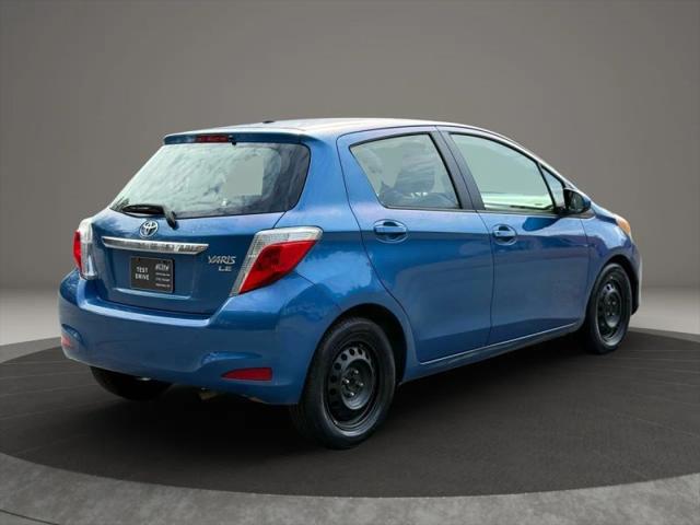 2013 Toyota Yaris LE