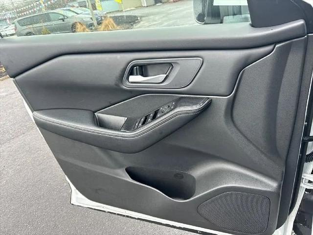 2025 Nissan Rogue SV Intelligent AWD