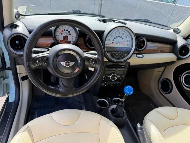 2012 MINI Cooper Cooper