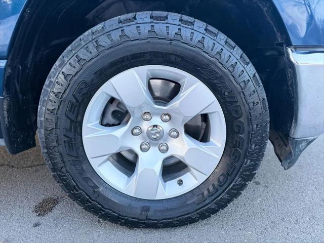 2019 Ram 1500 Big Horn/Lone Star Crew Cab 4x4 5'7" Box