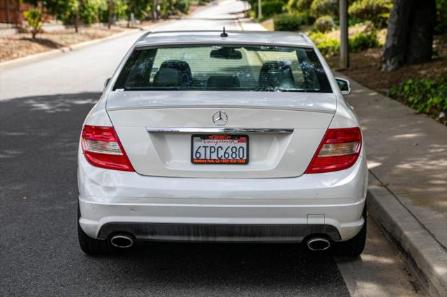 2011 Mercedes-Benz C-CLASS C 300 Luxury