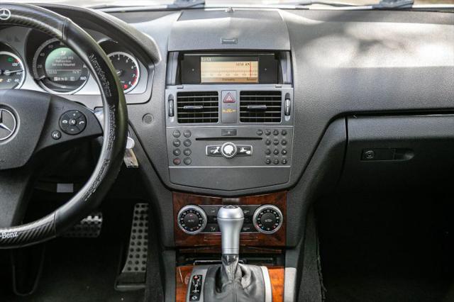 2011 Mercedes-Benz C-CLASS C 300 Luxury