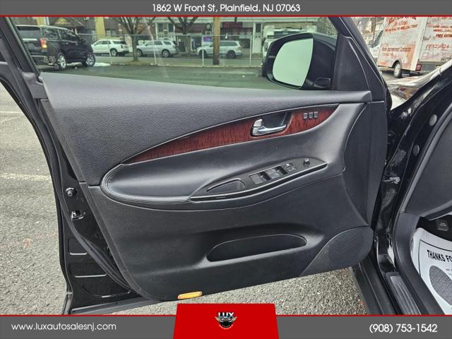 2017 INFINITI QX50 Base
