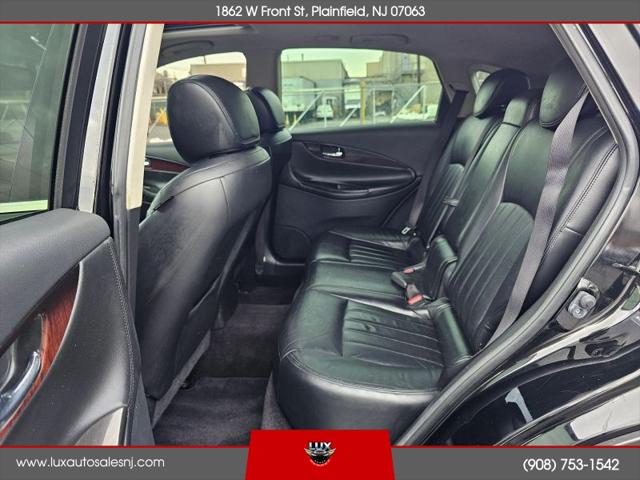 2017 INFINITI QX50 Base