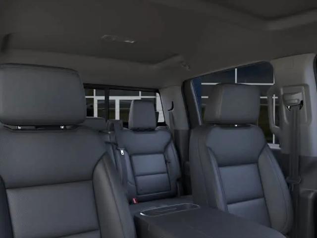 2026 GMC Sierra 1500 Crew Cab, Short Bed, SLT, RWD