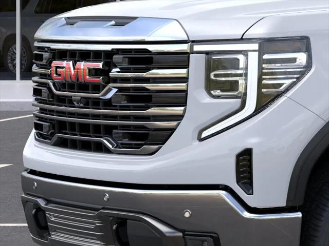 2026 GMC Sierra 1500 Crew Cab, Short Bed, SLT, RWD