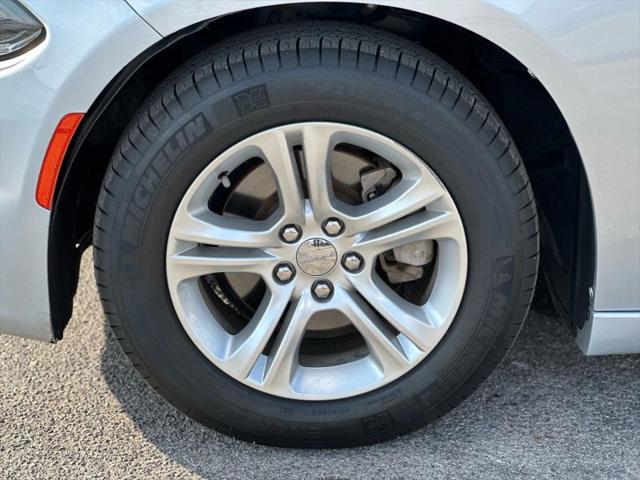 2021 Dodge Charger SXT RWD