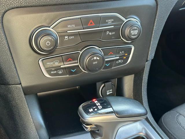 2021 Dodge Charger SXT RWD