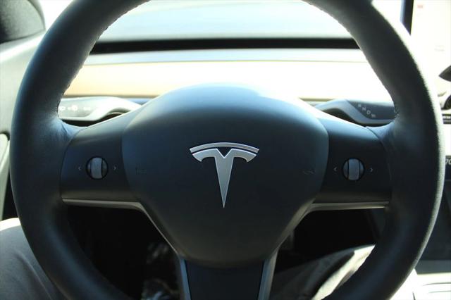 2022 Tesla Model Y Performance Dual Motor All-Wheel Drive