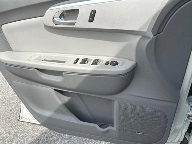 2012 Chevrolet Traverse 2LT