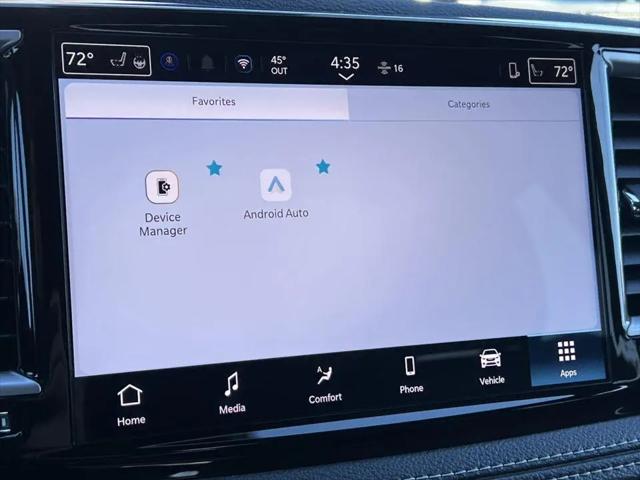 2026 Chrysler Pacifica Select AWD