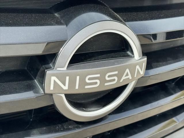 2023 Nissan Pathfinder SL FWD