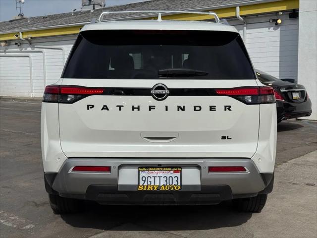 2023 Nissan Pathfinder SL FWD