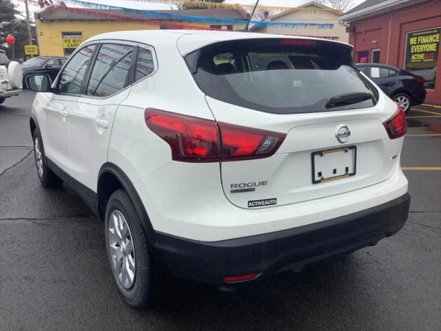 2018 Nissan Rogue Sport S