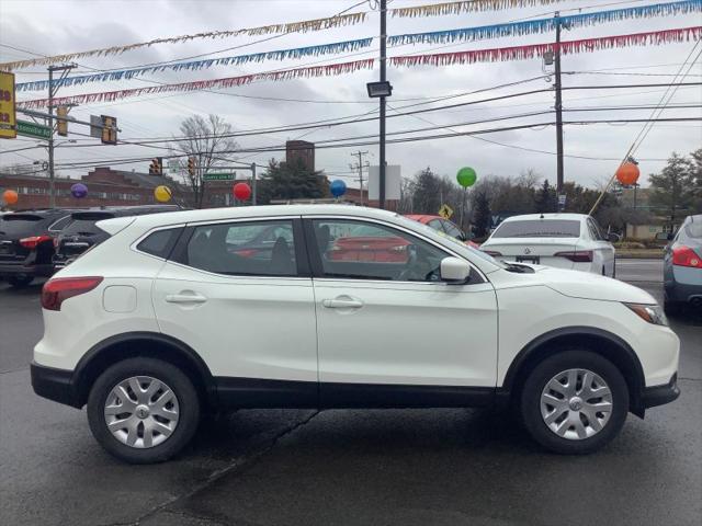 2018 Nissan Rogue Sport S