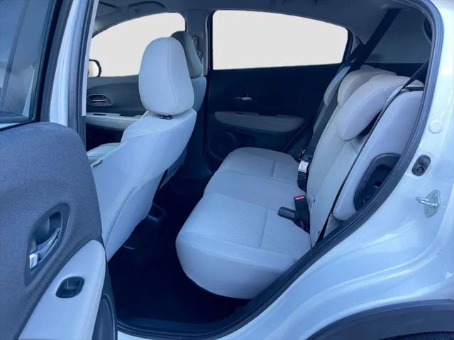 2022 Honda HR-V 2WD LX